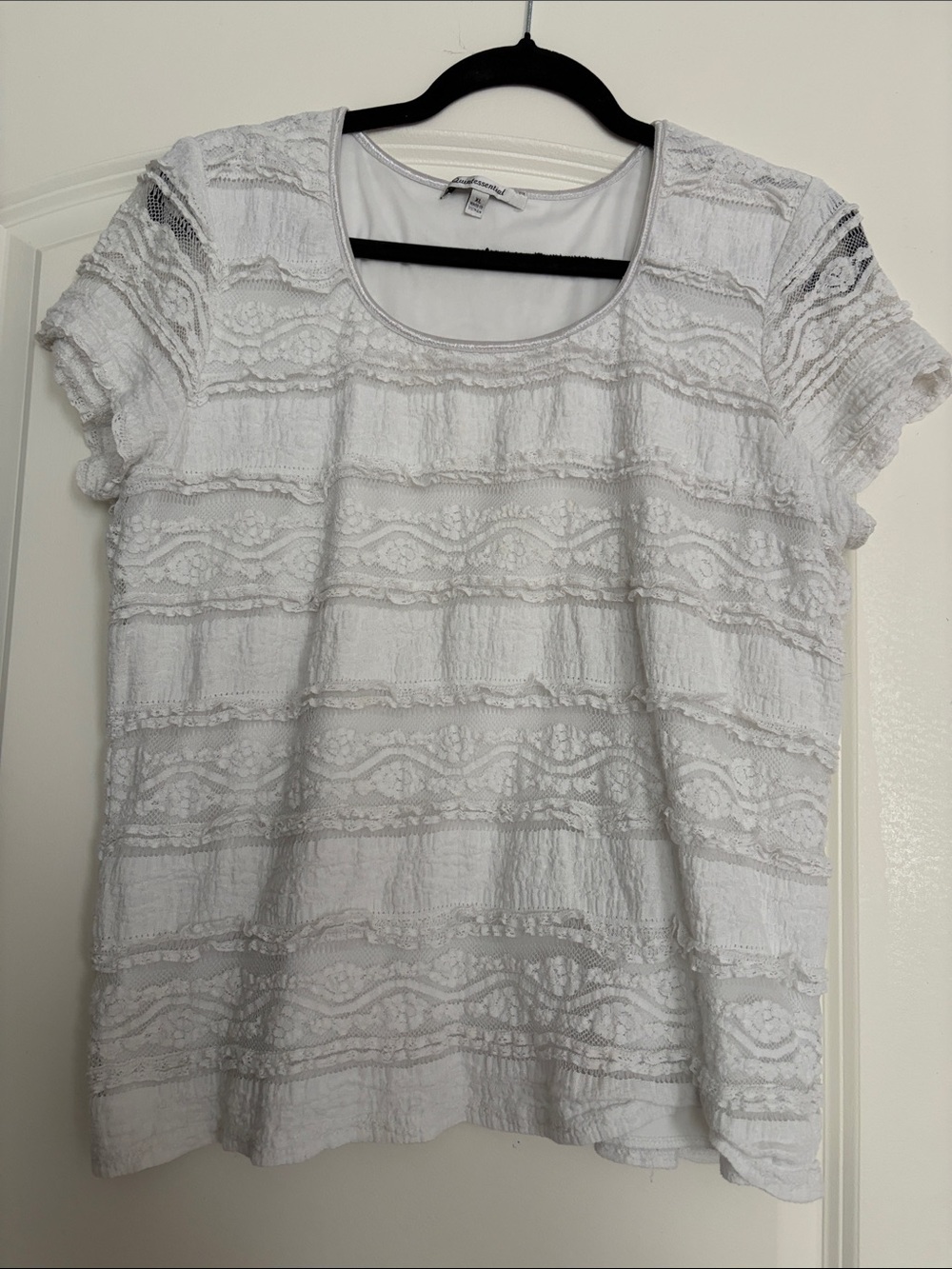 White Lace Overlay Short Sleeve Scoop Neck Tee